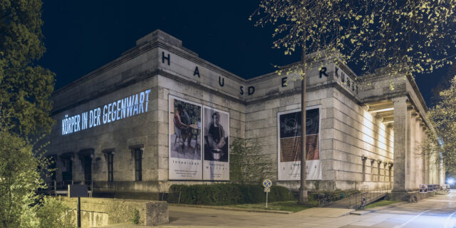 Franz Erhard Walther. "Anwesenheit", 2020, Haus der Kunst, Foto: Maximilian Geuter