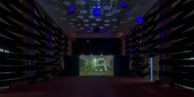 Jacolby Satterwhite, We Are In Hell When We Hurt Each Other, 2020 Installationsansicht, Haus der Kunst, 2021, Foto: Maximilian Geuter