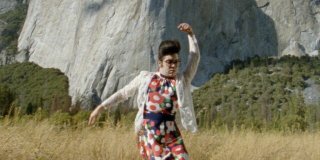 Cyrill Lachauer, Cockaigne - I am not sea, I am not land, 2020, (Filmstill: Justin), © the artist, Courtesy Sammlung Goetz, Medienkunst, München